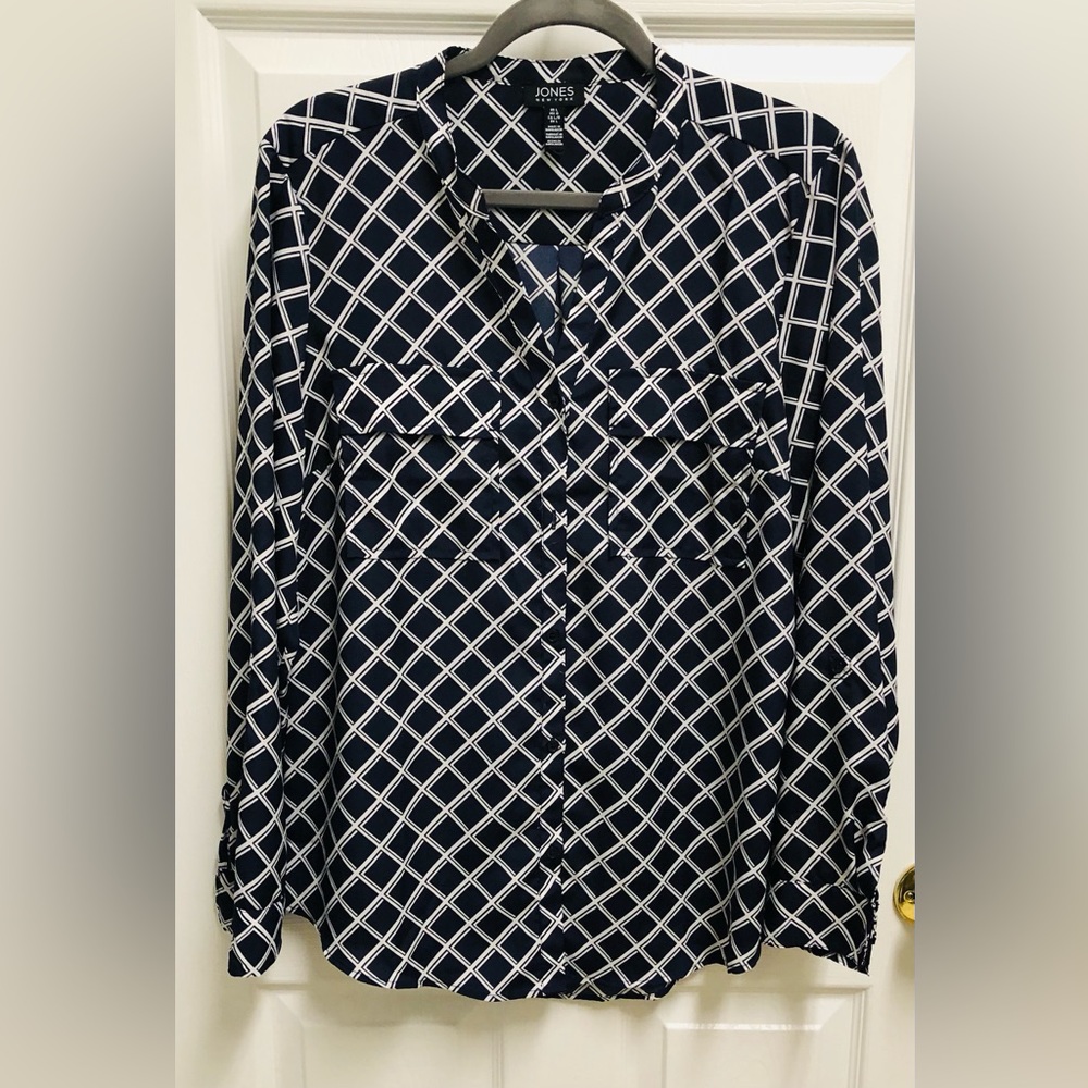 Women’s Blouse, Size LG